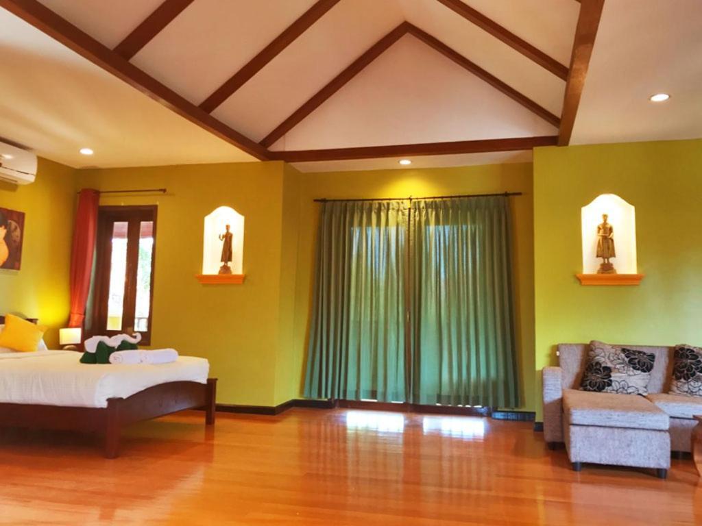 Villa Chaya Као Лак Екстериор снимка